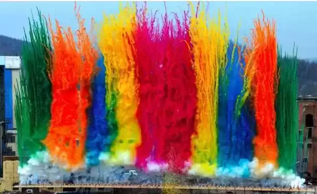 穿衣的颜色搭配