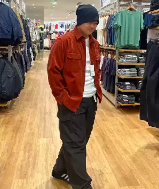 胖学生穿衣搭配 穿搭和身材无关!看这些街拍胖男人的打扮,又胖又矮,照样很有型 胖学生穿衣搭配 穿搭和身材无关!看这些街拍胖男人的打扮,又胖又矮,照样很有型