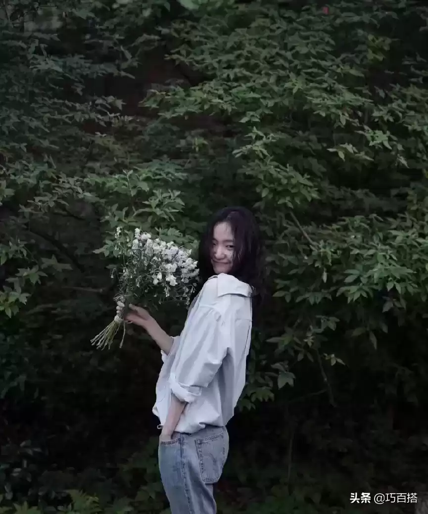 金高银私服穿搭解析：每一套都美在心坎里的时尚秘诀