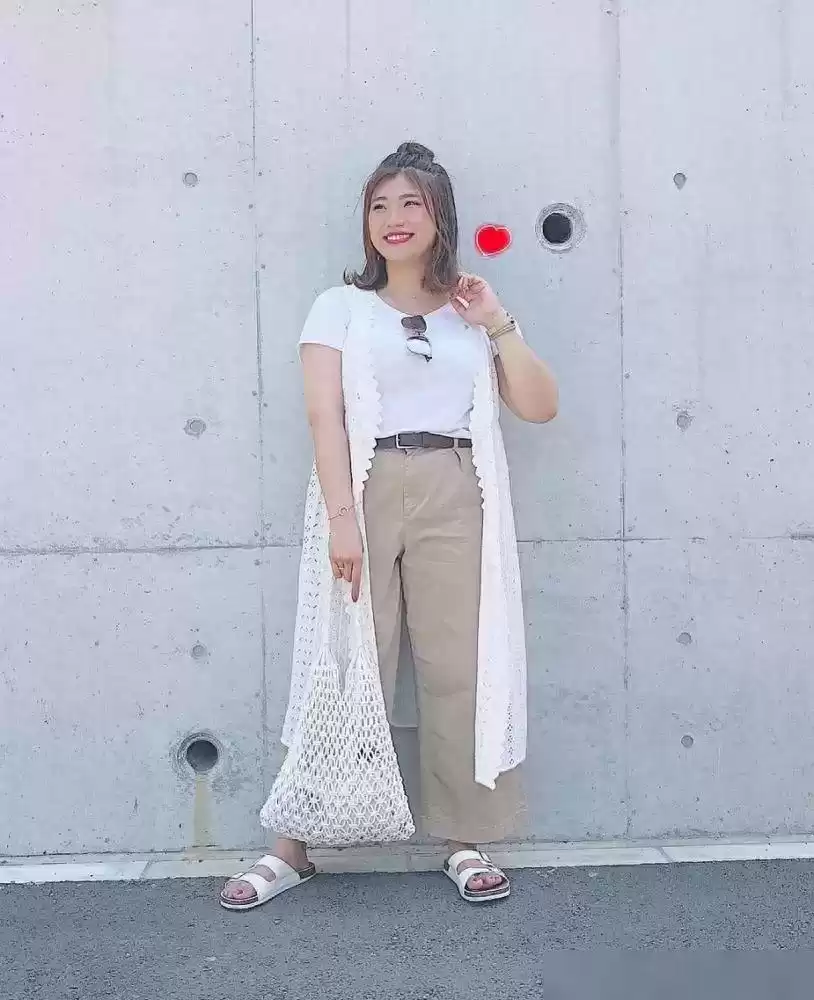 胖子的穿衣搭配女 被这位胖子博主惊艳，身高162体重160斤，但还是美成显瘦穿搭模板