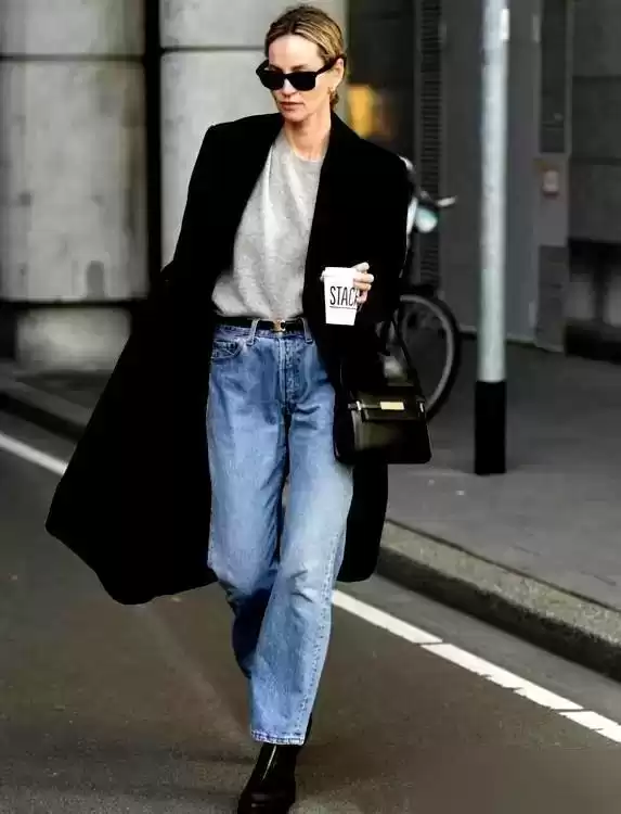 胖MM春季穿衣搭配秘籍：中年微胖女性的4个显瘦穿搭建议