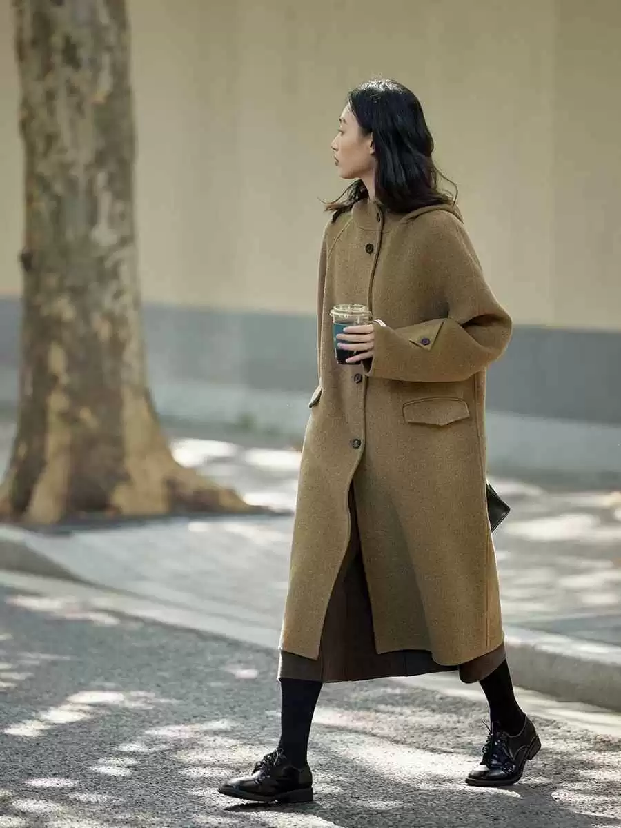 冬天女装穿搭指南:35+女性冬日搭配,简约高级又时尚