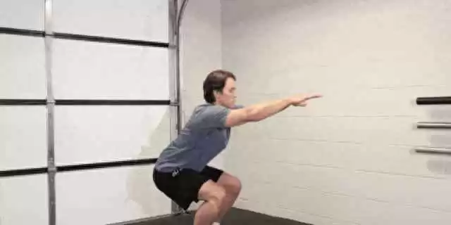 身材壮的男生穿衣搭配与七大王牌健身动作全攻略