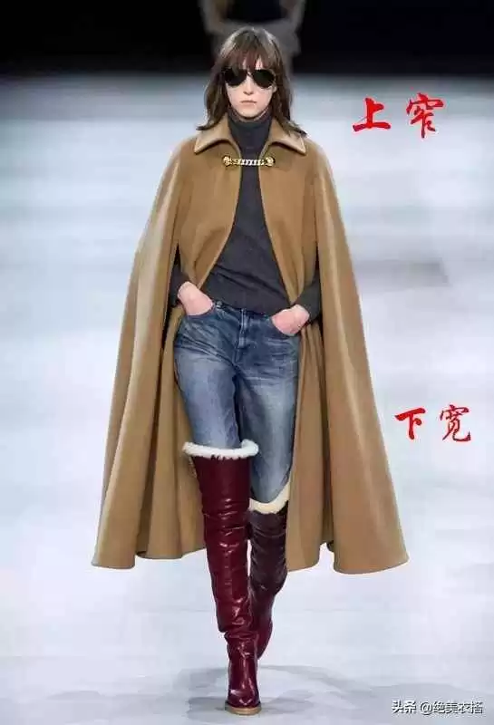 斗篷穿衣搭配 秋冬的“披肩斗篷”有多时髦?解锁斗篷魔法穿搭,显瘦又高级