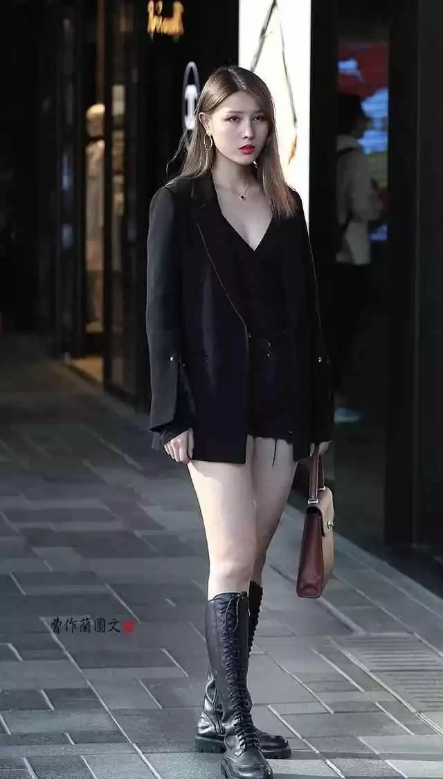 穿衣搭配靴子 靴子终极穿搭指南:从靴型到配色,轻松搭出高级感