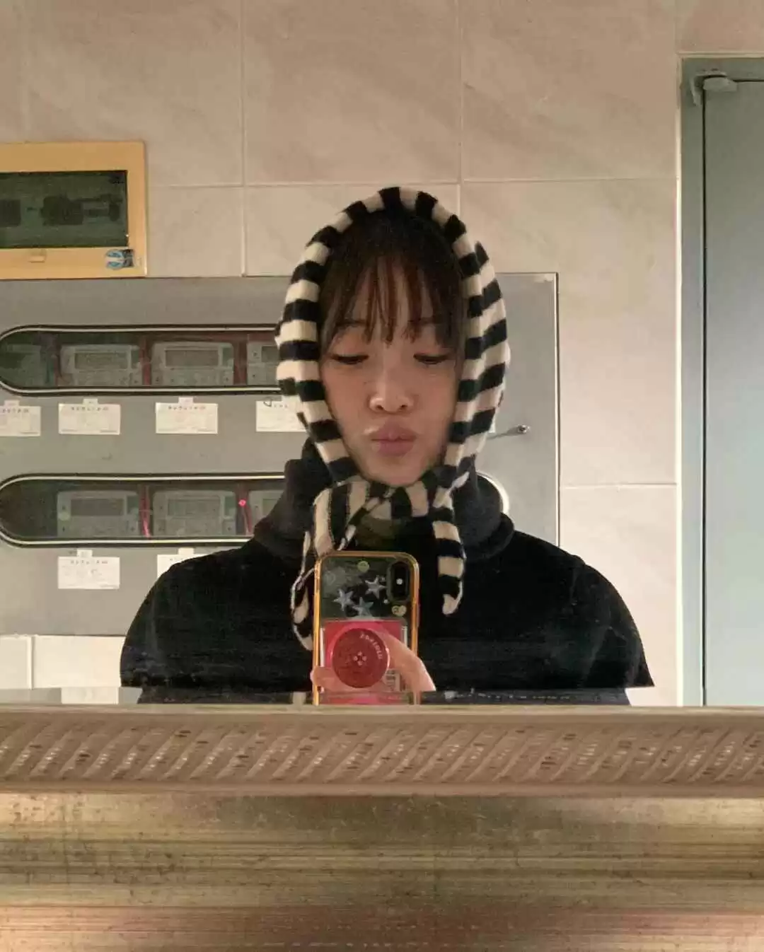 2014初秋穿衣搭配 她们说这才是秋天最实用的单品!6种穿法都帮大家总结好了