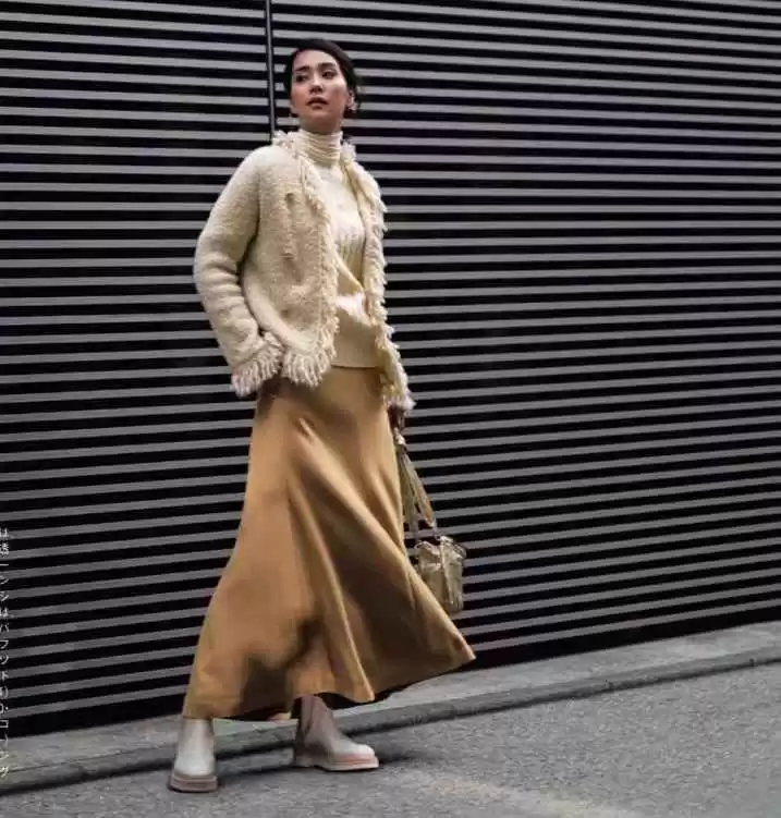 秋冬打底衫穿搭指南:告别拖沓难看,轻松玩转混搭叠穿