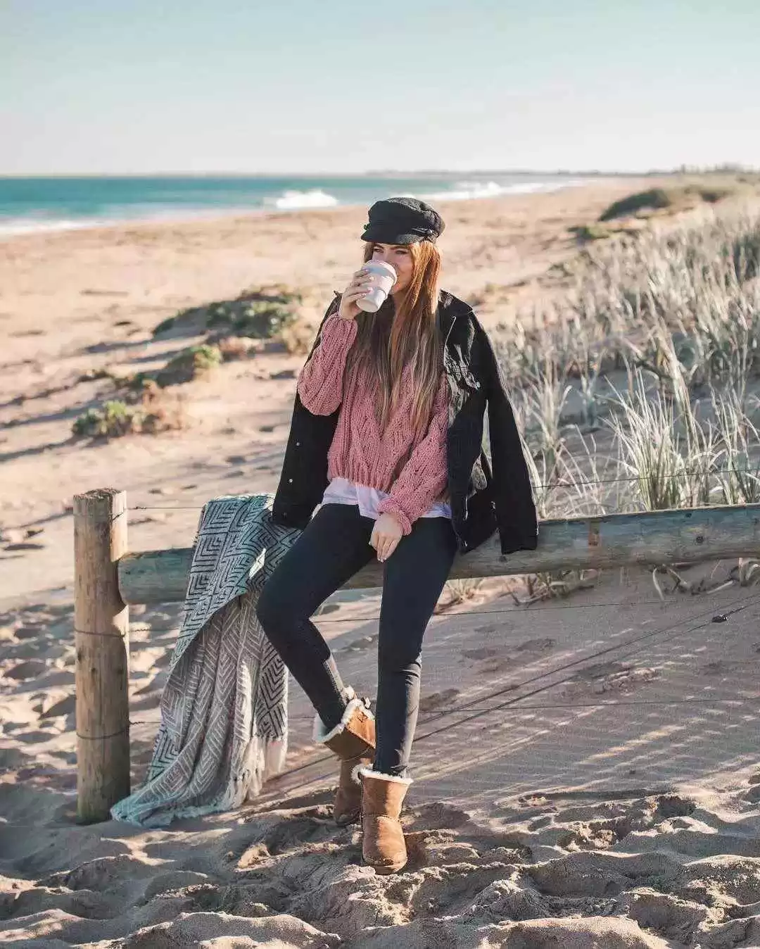 ugg怎么穿衣搭配 如何把UGG穿得时髦?5个小技巧+1个最新穿搭,保暖靓丽出街