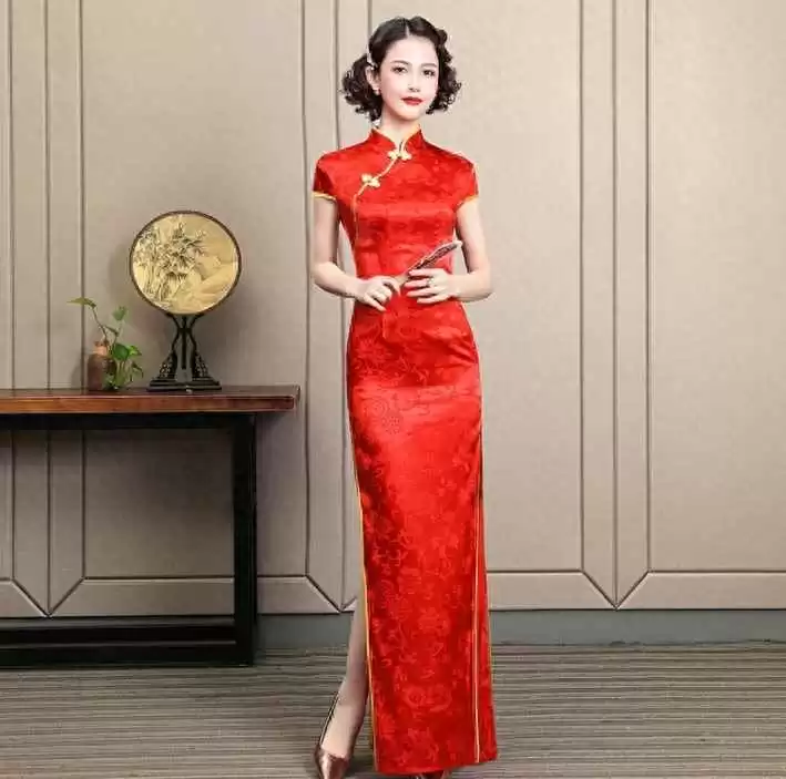 宝宝新年穿搭指南:2025年最流行的春节服装样式 宝宝新年穿搭指南:2025年最流行的春节服装样式