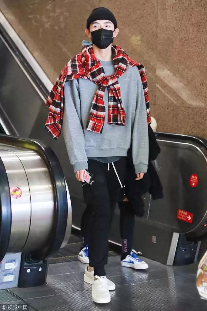 跨年穿衣搭配技巧:给你的跨年夜一份专属穿衣经