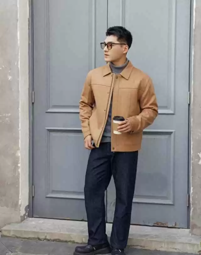 意大利男士冬日穿搭攻略：美拉德色系让你告别臃肿，轻松穿出高级感