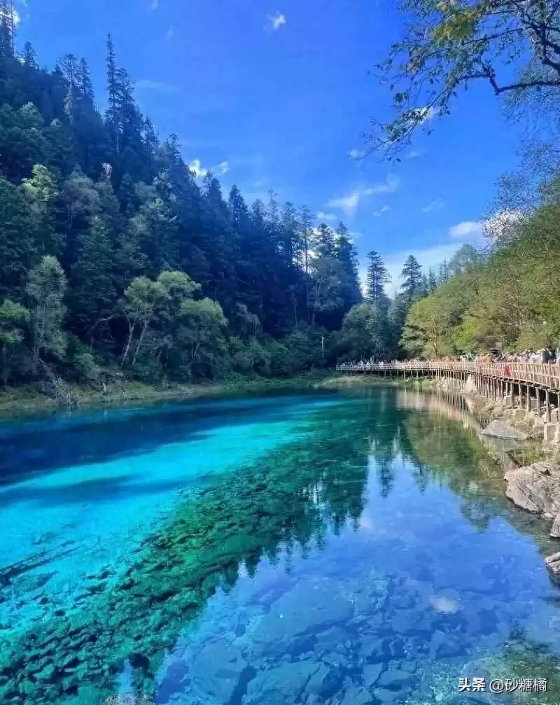 早秋旅游穿衣搭配 独享秋意新体验！6个早秋旅行地，避开人潮看最美秋色