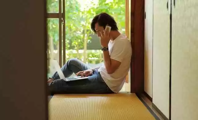 男生穿衣搭配清单 男人想要穿得高级,不靠颜值,全靠这 4 套搭配思路