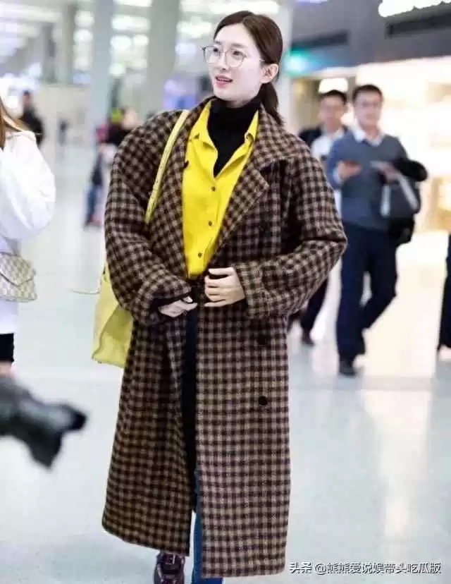 格子衬衫穿搭全攻略：跟江疏影学做时尚达人