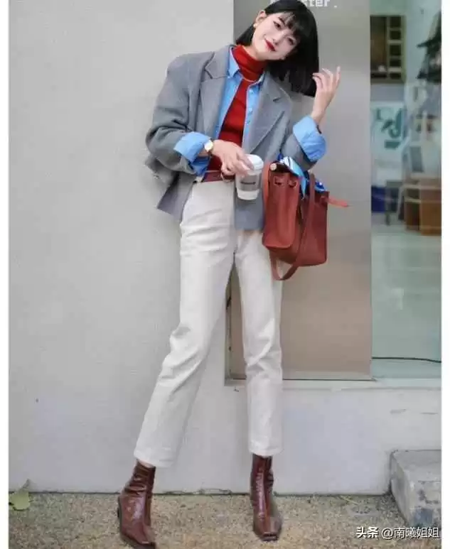 小个子女生秋冬穿搭秘籍:短裙+乐福鞋、九分裤+短靴,显高又时髦