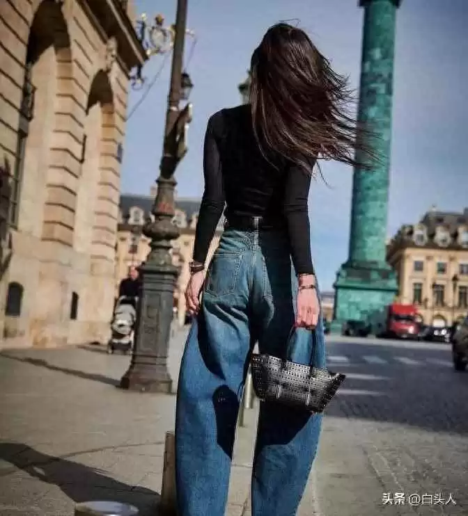 梨形身材救星!弯刀裤秋冬穿搭全攻略,胯宽腿粗一键隐形 梨形身材救星!弯刀裤秋冬穿搭全攻略,胯宽腿粗一键隐形