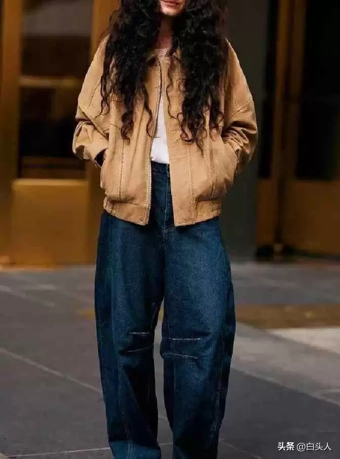 梨形身材救星!弯刀裤秋冬穿搭全攻略,胯宽腿粗一键隐形