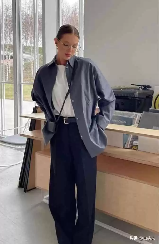 梨形身材救星!弯刀裤秋冬穿搭全攻略,胯宽腿粗一键隐形