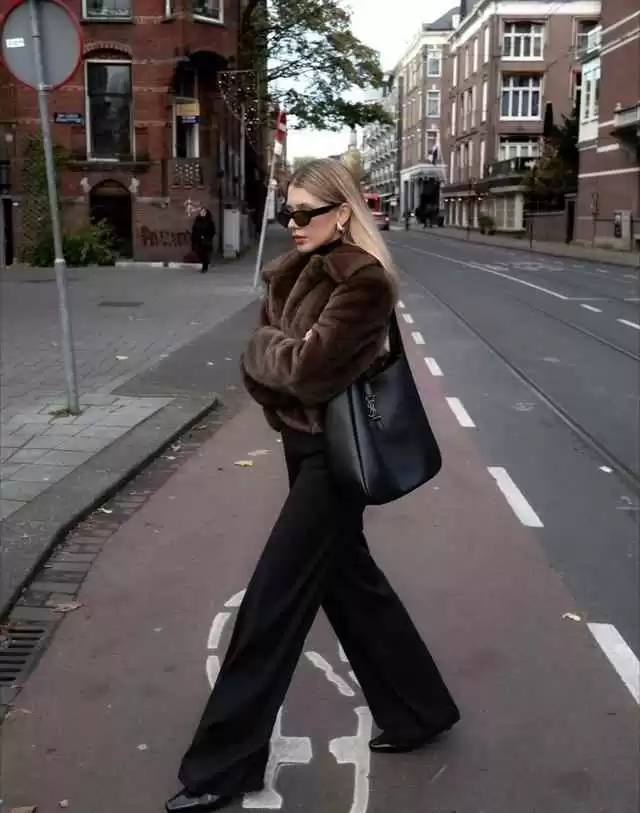 外国女人穿衣搭配图片 秋冬季,看了这6套外国小姐姐穿搭,会不会改变你的搭配思路呢