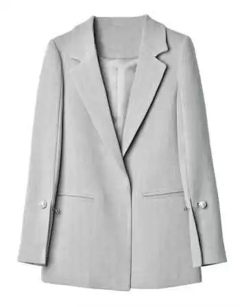 40+女士过年穿搭全攻略：大衣在精不在多，3种穿法遮肉显瘦又洋气