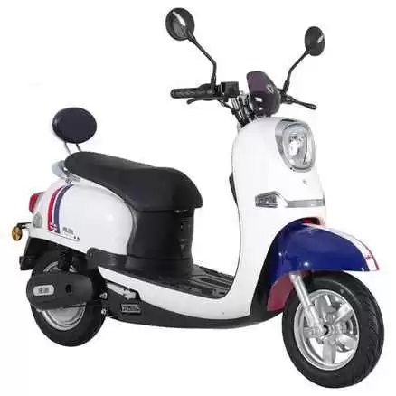 南昌英伦联邦小区电动车乱停问题解决,新建停车棚守护居民安全 南昌英伦联邦小区电动车乱停问题解决,新建停车棚守护居民安全