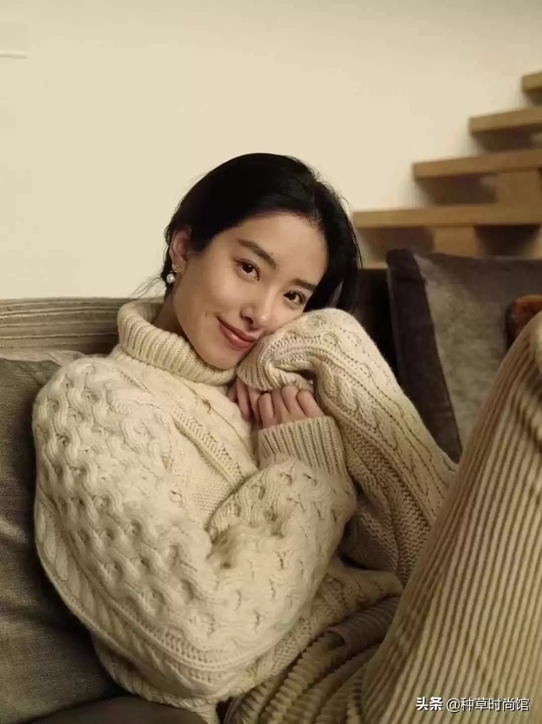 小个子女生冬季穿搭秘籍:155cm轻松显高,穿出170cm气场!