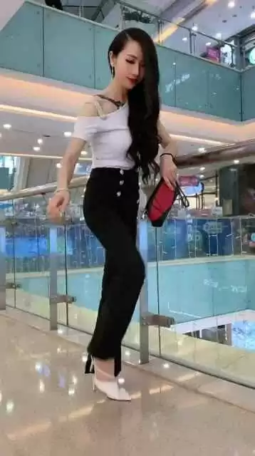 喇叭裤搭配合集一秒穿出大长腿既视感