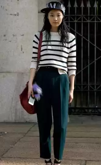 墨绿上衣穿搭避坑指南 这样搭配裤子时髦又显白