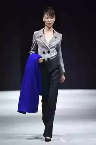 成衣整理那些事 从工厂到衣柜的全面指南