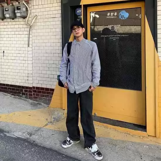 球鞋搭配裤子全攻略穿出你的街头风尚