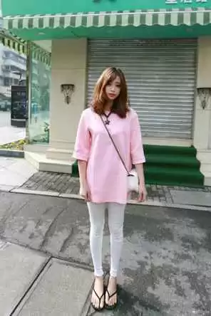 粉色上衣搭配裤子颜色全攻略 穿出属于你的温柔与酷飒