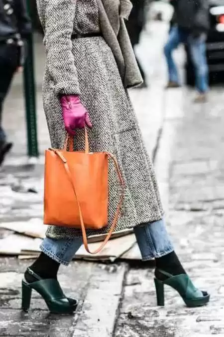 穿大衣背啥子包才不显臃肿又高级 这份搭配秘籍请你收好