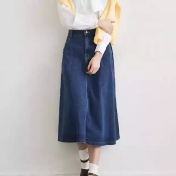 长款牛仔裙上衣搭配全攻略 长款牛仔裙上衣搭配全攻略