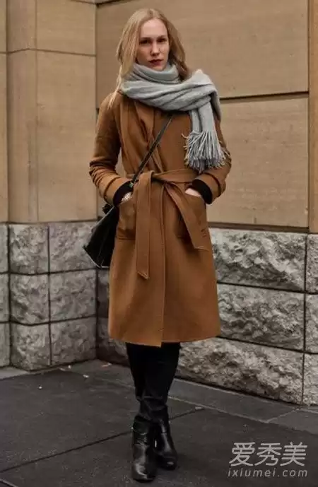 驼色搭配这些颜色绝了！穿搭指南带你玩转时尚