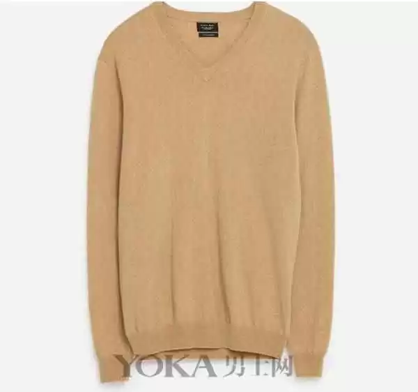 V领毛衣内搭全攻略：基础款穿出高级感的秘密