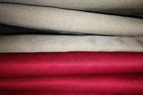 寻面记：雕琢流淌藏蕴光影，你的衣服悄悄变了样