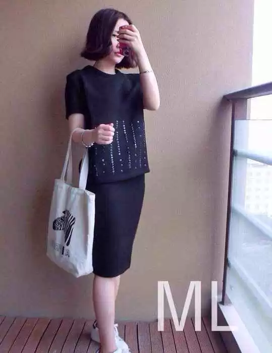 小肚子隐身术 这些裙子让你轻松藏肉显瘦