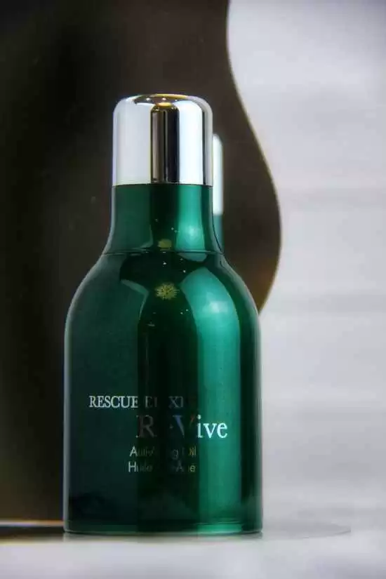 探秘Revive瑞维斐 这个让名流圈爱不释手的诺奖护肤品牌 探秘Revive瑞维斐 这个让名流圈爱不释手的诺奖护肤品牌