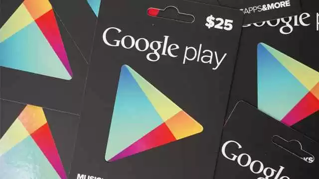 探索PLAY品牌从时尚服饰到多元世界的多重身份