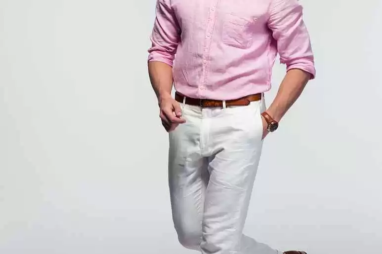 灰色短袖配什么裤子才能穿出不同风格 看完这篇你就有答案了