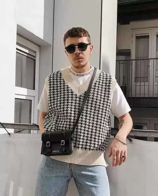 穿马甲含义大揭秘与实用宝典