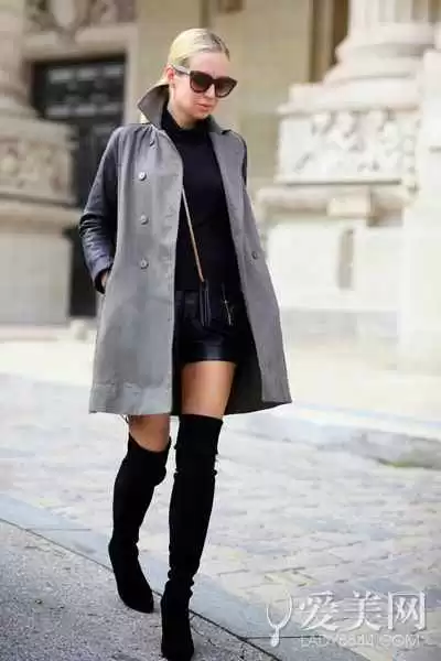 粉色大衣配啥颜色鞋子最出彩