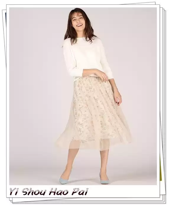 网纱裙上衣搭配全攻略 从路人到仙女的进阶法则