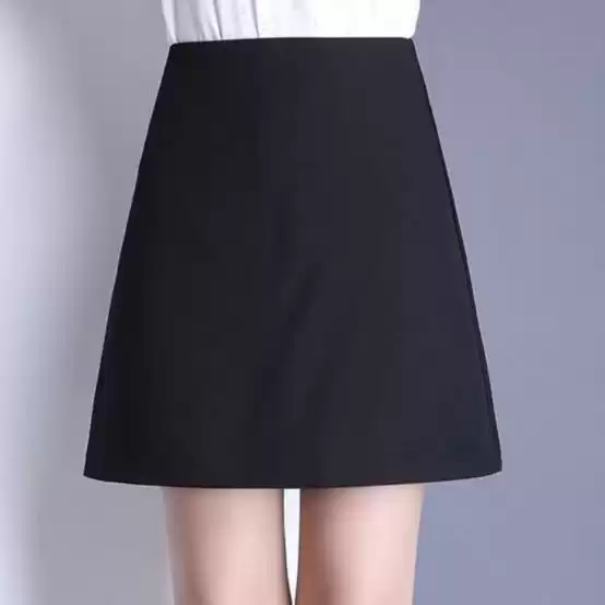 解锁A字半身裙穿搭魔法这些上衣搭配让你秒变气质女神