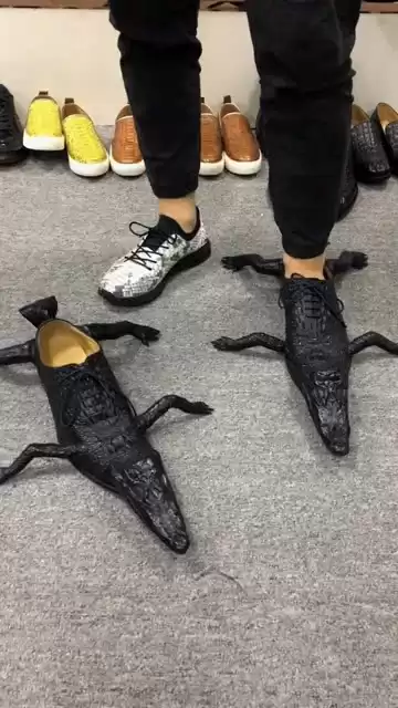 走路多穿什么鞋？选错鞋一天走废，选对鞋日行两万步也不累！